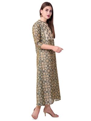 embroidered front slit chanderi a-line kurta - 16612617 - Standard Image - 2