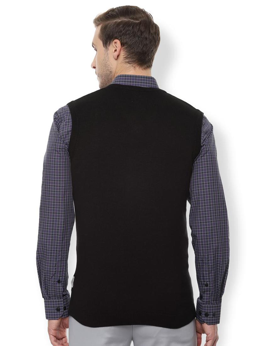 black geometric print pullover - 16616028 - Zoom Image - 2