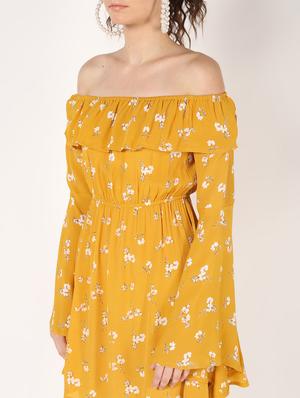 off shoulder bell sleeved a-line dress - 16618848 - Standard Image - 5