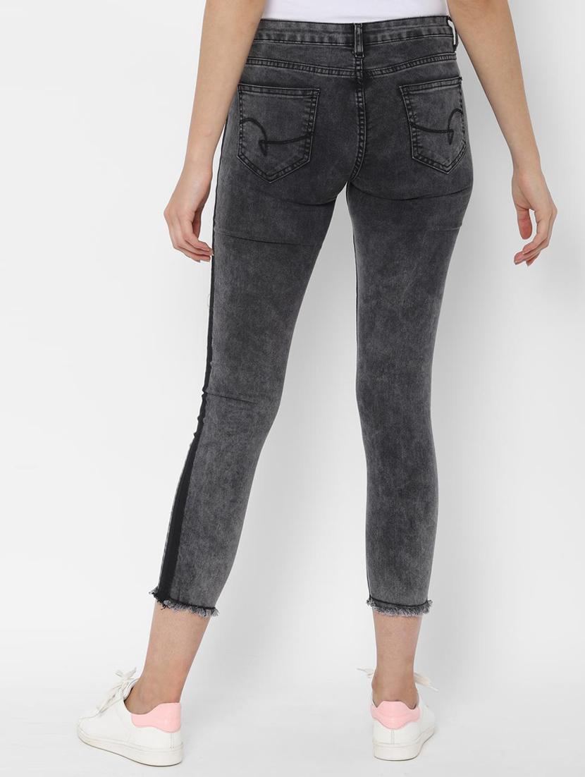 frayed hem side taping jean - 16630136 - Zoom Image - 2