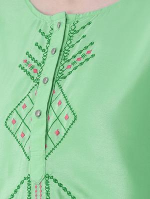 embroidered straight kurti - 16633498 - Standard Image - 5