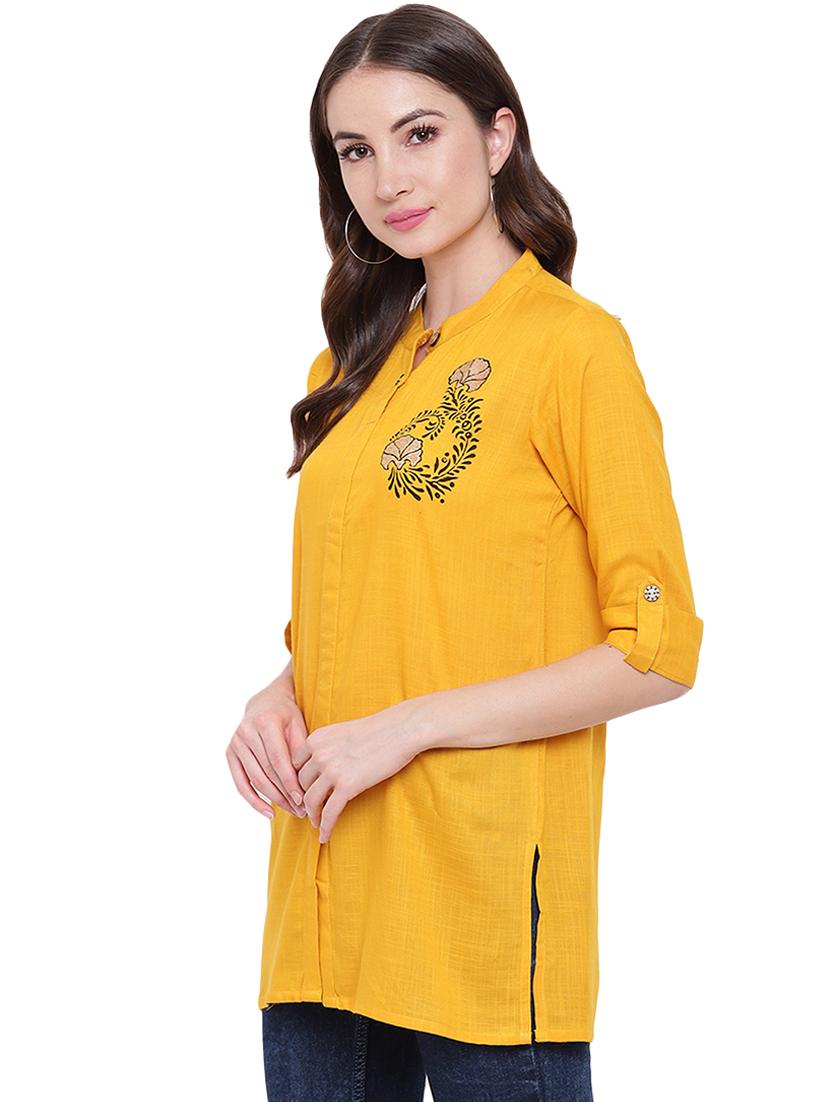 embroidered solid straight kurti - 16634594 - Zoom Image - 2