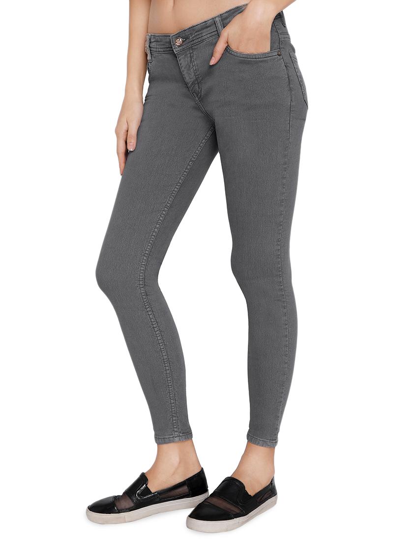 low rise pocket detail jean - 16637548 - Zoom Image - 2
