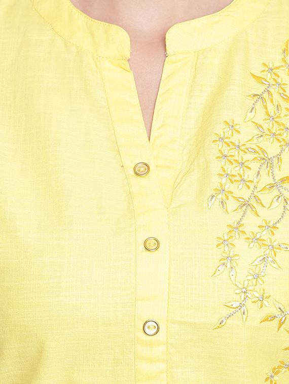 solid asymmetric kurta - 16637677 - Zoom Image - 5
