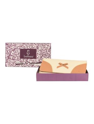 beige leatherette (pu) regular clutch - 16640917 - Standard Image - 5