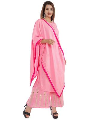 Solid suit set - 16643417 - Standard Image - 2