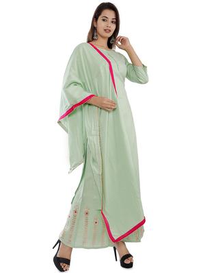 Solid suit set - 16643418 - Standard Image - 2