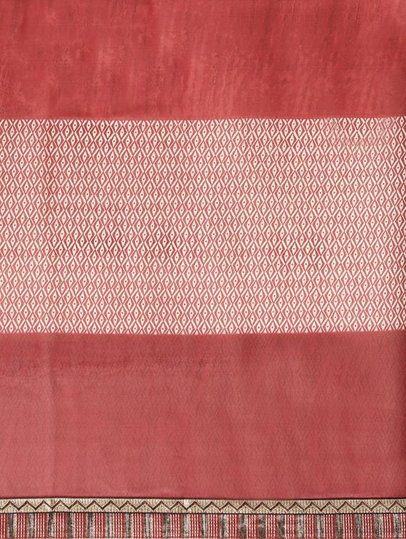 geometric printed saree with blouse - 16645612 - Zoom Image - 5