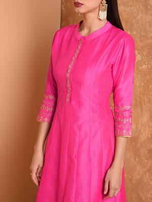embroidered kalidaar kurta with pant set - 16645791 - Standard Image - 5
