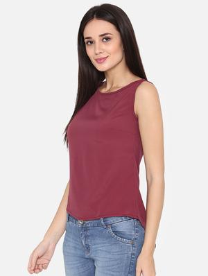 keyhole back button detail top - 16645868 - Standard Image - 2