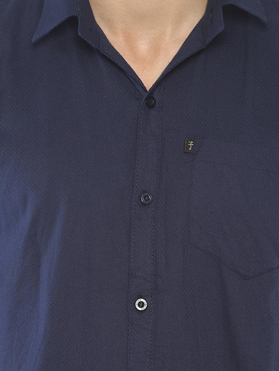 navy blue solid casual shirt - 16646193 - Zoom Image - 5