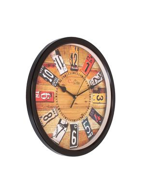 designer round analog wall clock - 16647460 - Standard Image - 2