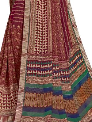 maroon georgette printed saree with blouse - 16651280 - Standard Image - 2