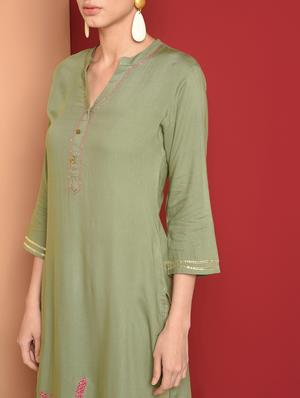 embroidered solid straight kurta - 16654269 - Standard Image - 5