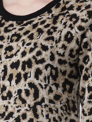 round neck animal pullover - 16657509 - Standard Image - 5