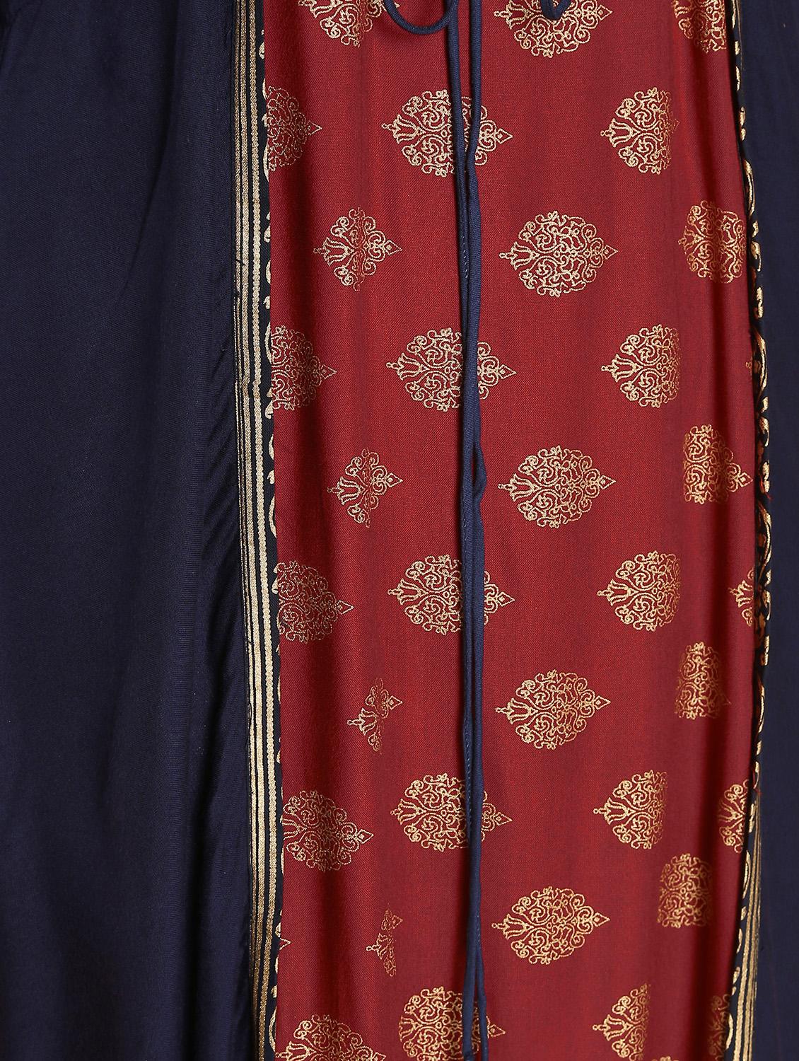embroidered a-line kurta - 16660358 - Zoom Image - 5