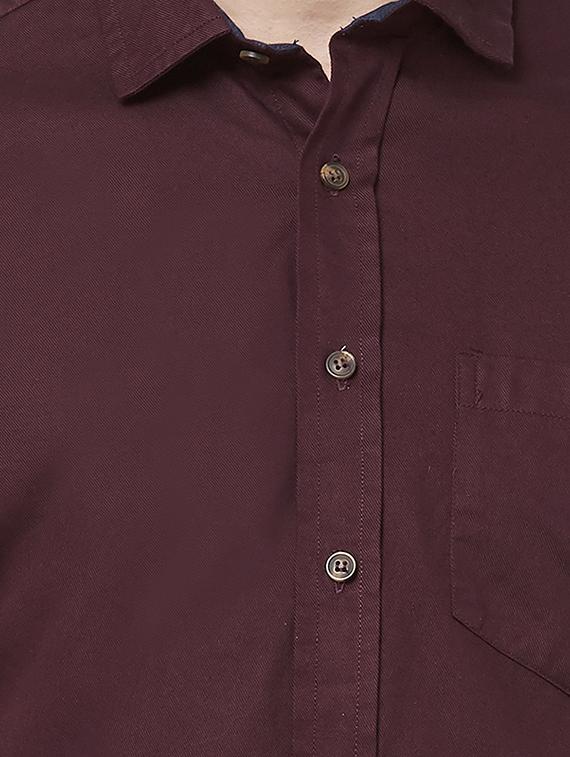 maroon solid casual shirt - 16664751 - Zoom Image - 5