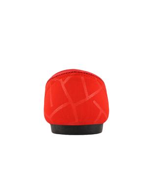 red fabric slip on jutis - 16666268 - Standard Image - 2