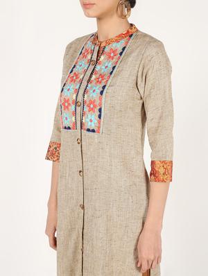 yoke embroidered straight kurta - 16667179 - Standard Image - 5