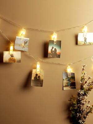 bright and amazing clipping lights - 16667726 - Standard Image - 2