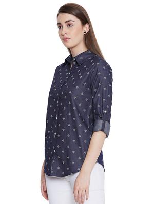long sleeved printed shirt - 16670608 - Standard Image - 2