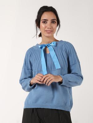 tie up neck solid wool pullover - 16680304 - Standard Image - 2