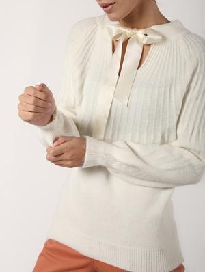 tie up neck solid wool pullover - 16680307 - Standard Image - 5