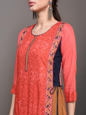 embroidered layered kurta - 16680662 - Standard Image - 5