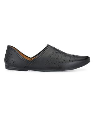 black leatherette slip on jutis - 16694101 - Standard Image - 2