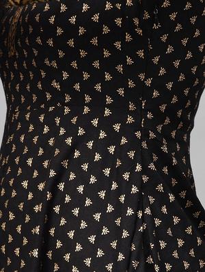 front cowl chinese collar printed dress - 16694723 - Standard Image - 5