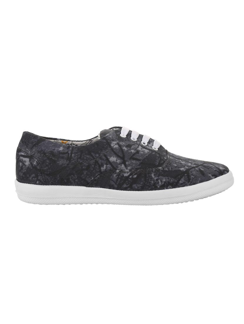 black canvas lace up sneakers - 16695226 - Zoom Image - 2