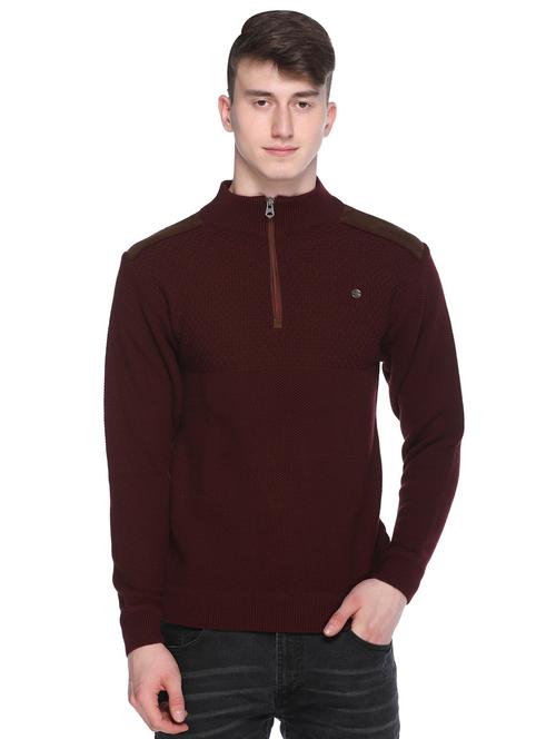 red self design pullover - 16696689 - Standard Image - 1