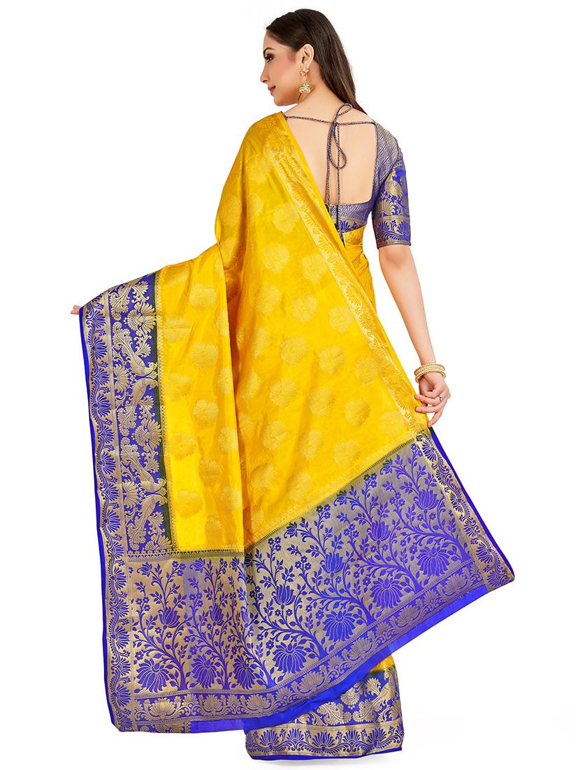 contrast bordered kanjivaram saree with blouse - 16699825 - Zoom Image - 2