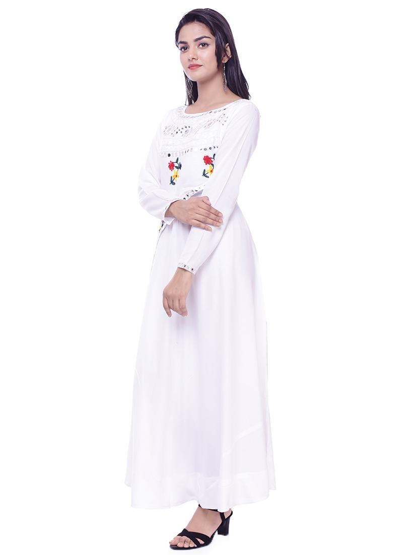 embroidered layered kurta - 16700809 - Zoom Image - 2
