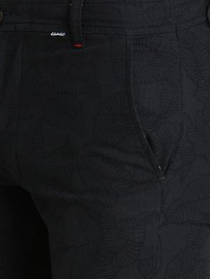 black solid chinos - 16701013 - Standard Image - 5