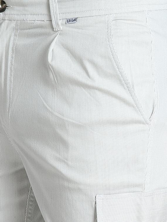 white checkered shorts - 16701800 - Zoom Image - 5