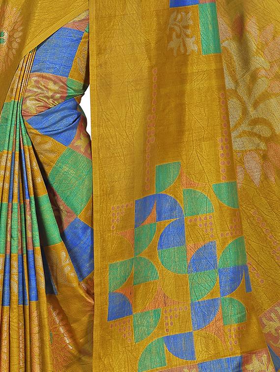 checkered printed saree with blouse - 16702444 - Zoom Image - 2