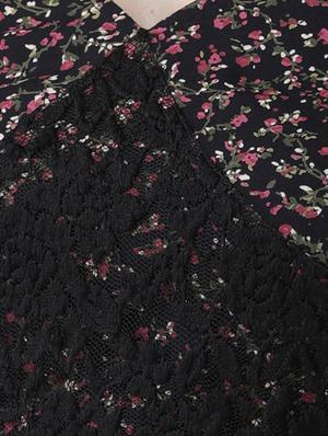 lace panel floral top - 16704482 - Standard Image - 5