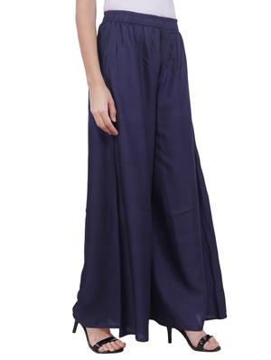 solid flared palazzo - 16705535 - Standard Image - 2