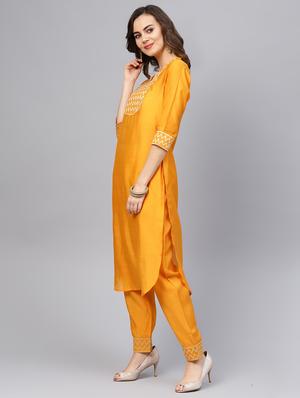 embroidered yoke kurta pant set - 16708361 - Standard Image - 2