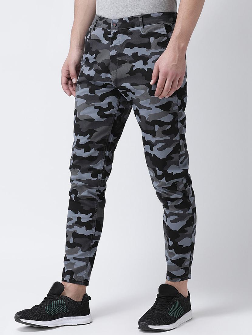 grey camouflage print chinos - 16709441 - Zoom Image - 2