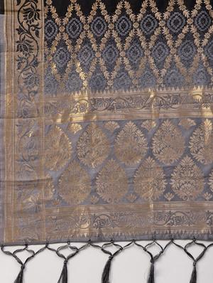 floral banarasi dupatta - 16714103 - Standard Image - 2