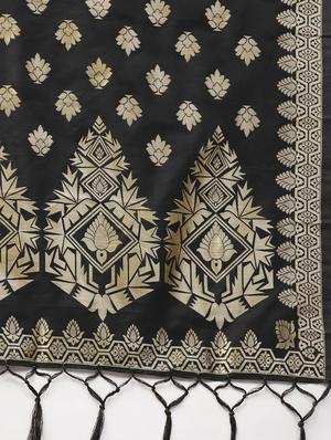 floral banarasi dupatta - 16714128 - Standard Image - 2