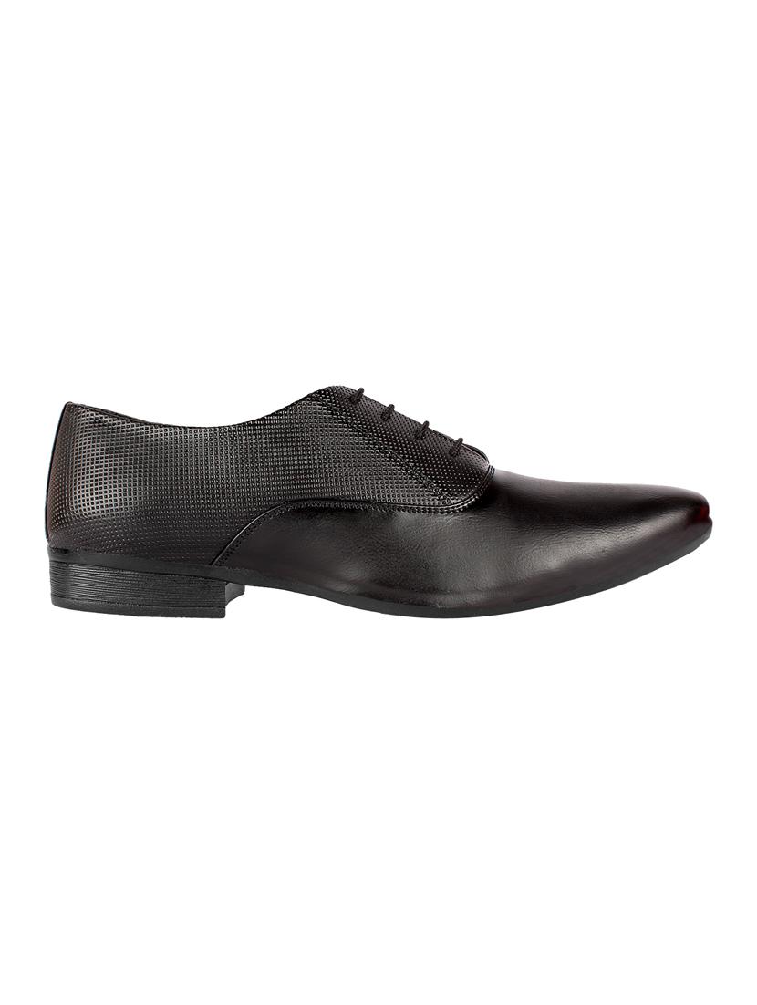 black leatherette lace-up oxfords - 16718295 - Zoom Image - 2