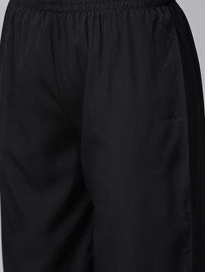 solid straight kurta - 16719825 - Standard Image - 5