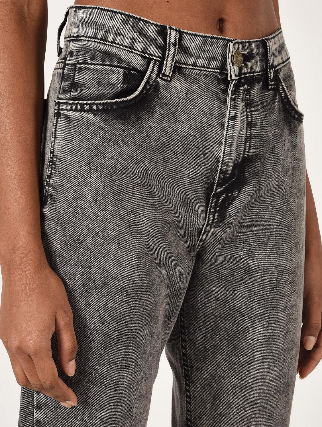 high rise acid washed jeans - 16725721 - Zoom Image - 5