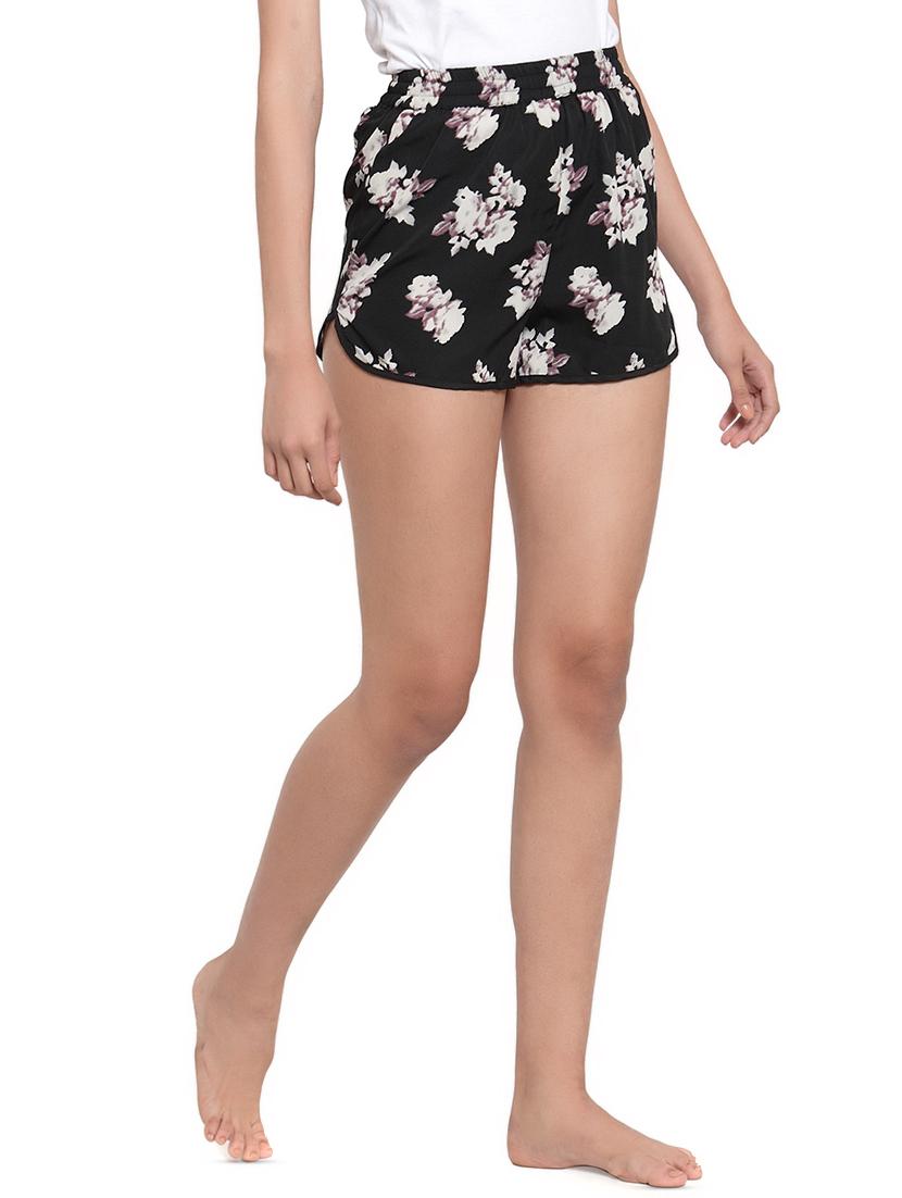 high rise floral shorts - 16725879 - Zoom Image - 2