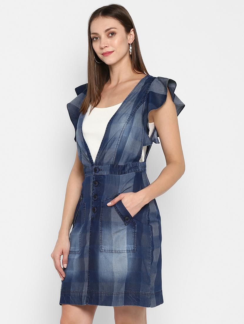 v neck ruffle detail checkered dress - 16737280 - Zoom Image - 2
