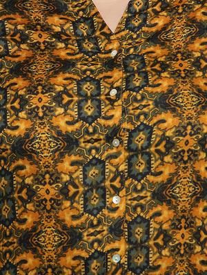 mandarin neck abstract plus tunic - 16740889 - Standard Image - 5