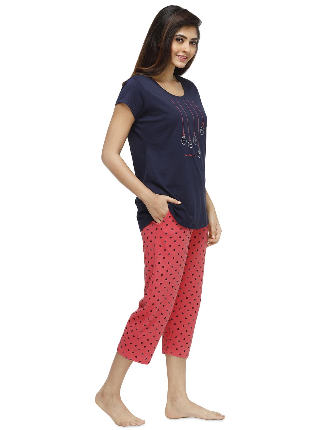 round neck tee with nightwear capri set - 16745147 - Zoom Image - 2